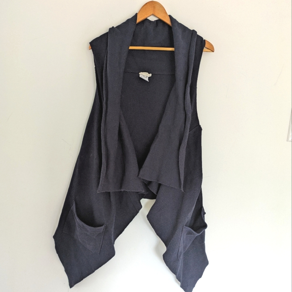 Blondie Apparel Trinity Vest Navy Blue One Size